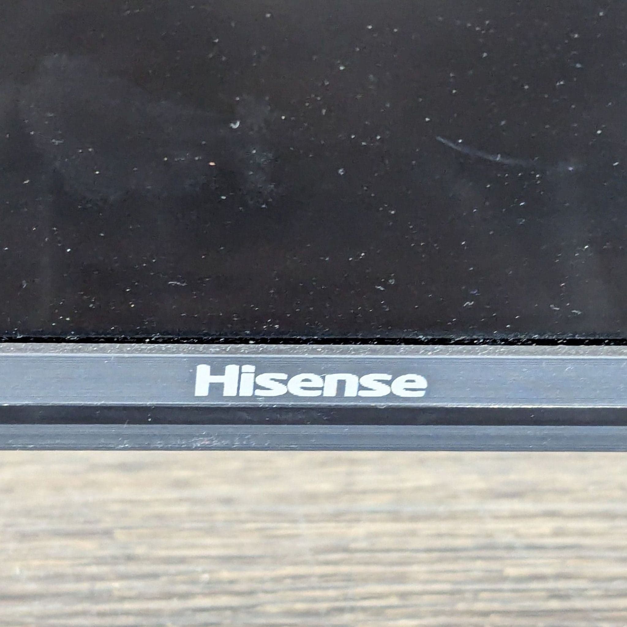 Hisense 50" Roku Smart TV - Easy Streaming, Multiple HDMI Ports - Thumbnail 8