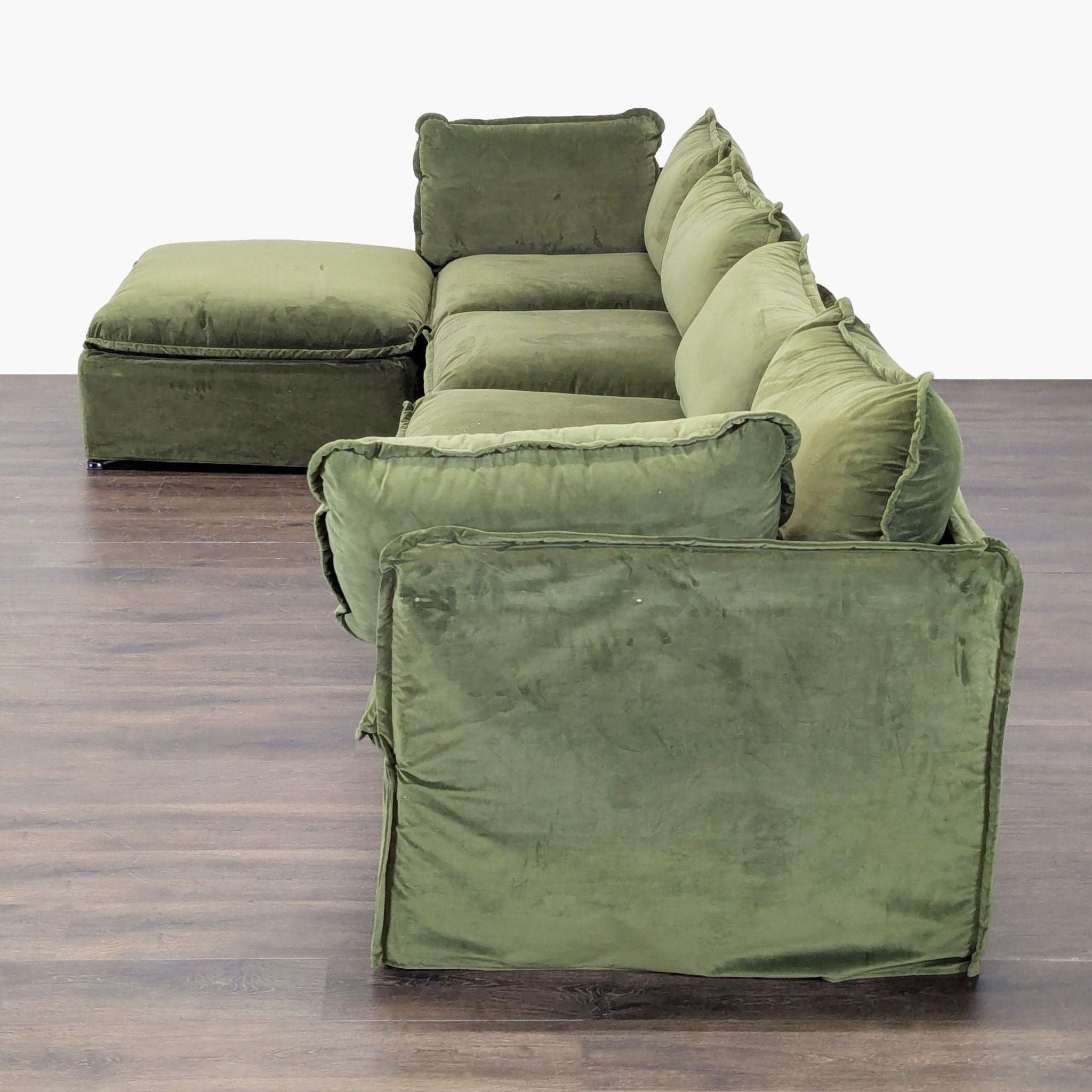 Anabei Modern Modular Washable Sectional in Olivine - Thumbnail 8