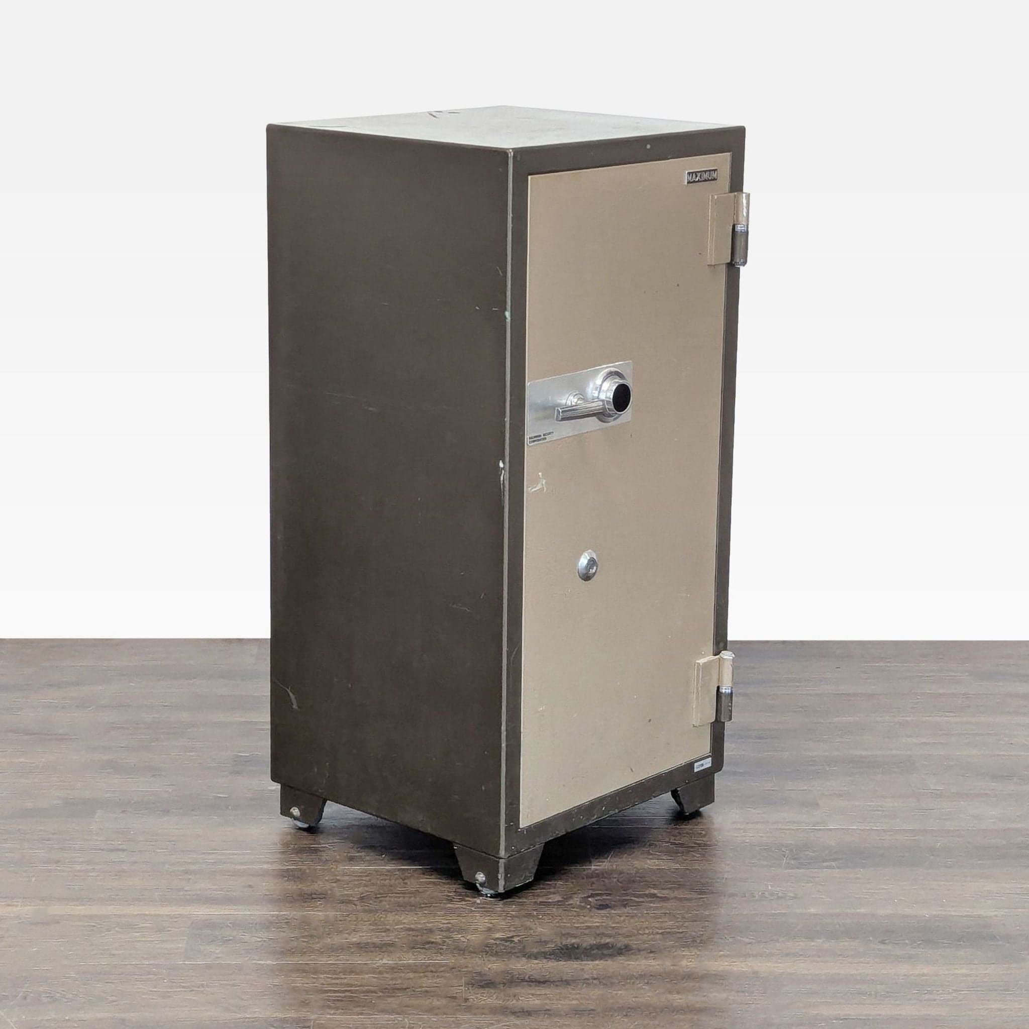 Vintage Fire-Proof Maximum Heavy Duty Safe with Shelves and Inner Lockbox (made in Japan) - Thumbnail 7