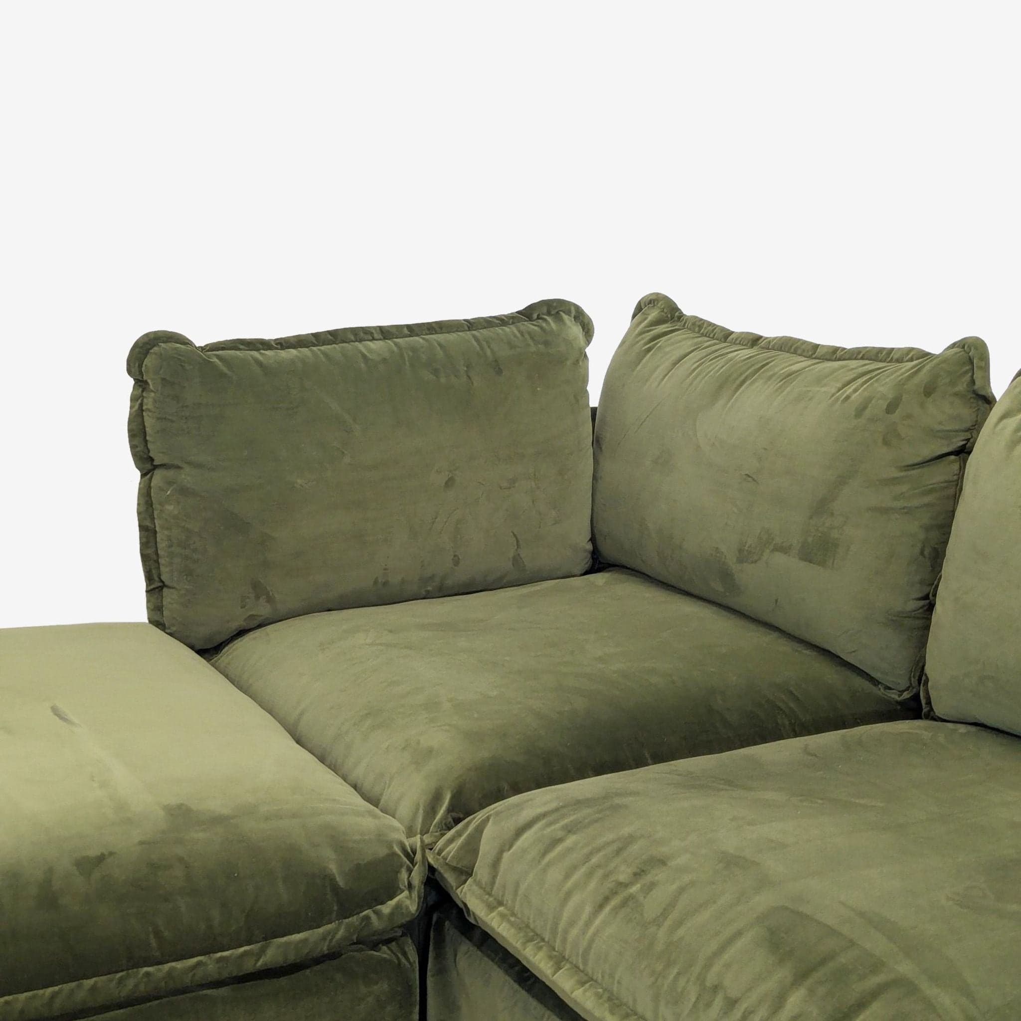 Anabei Modern Modular Washable Sectional in Olivine - Thumbnail 9
