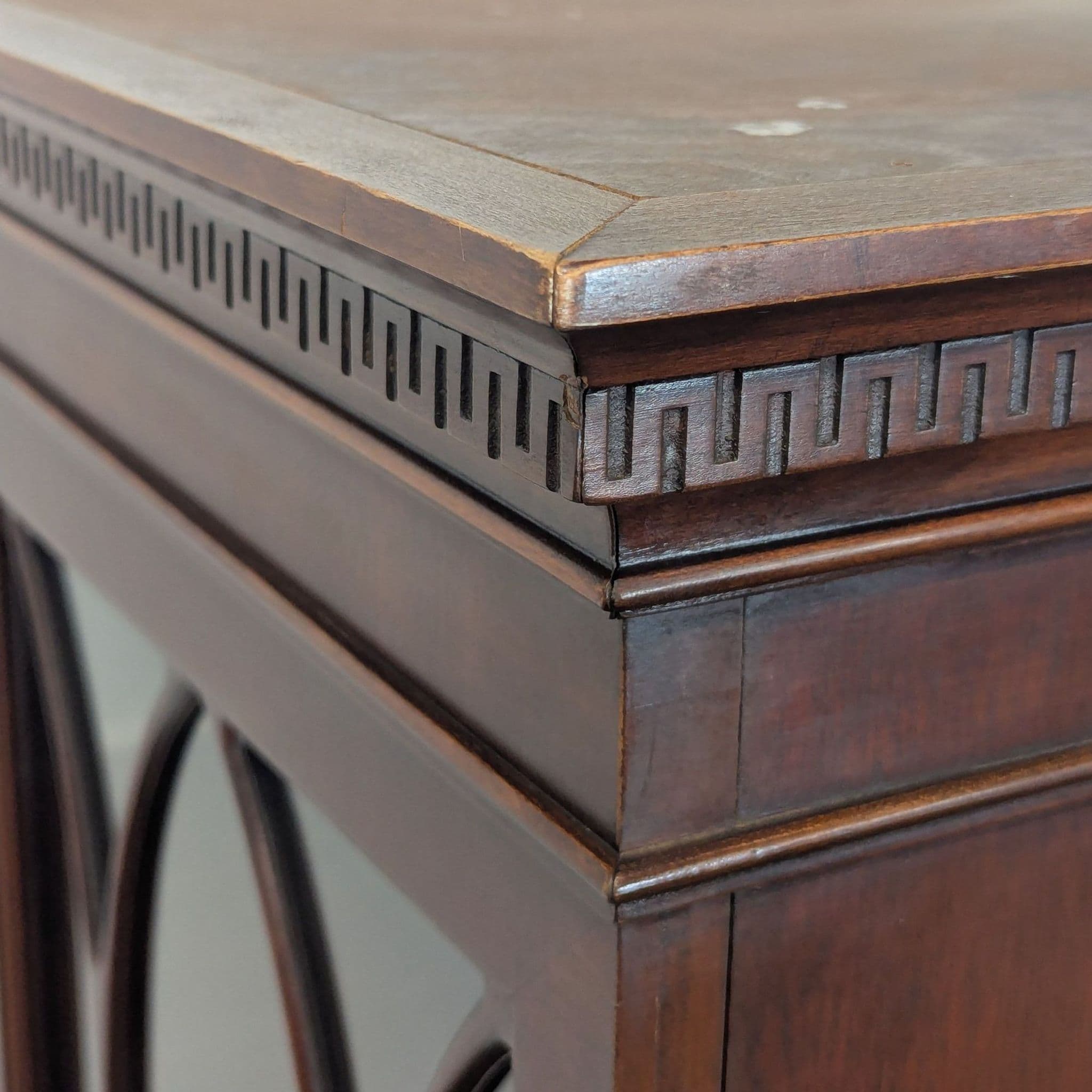 Vintage Drexel Hutch - Thumbnail 9