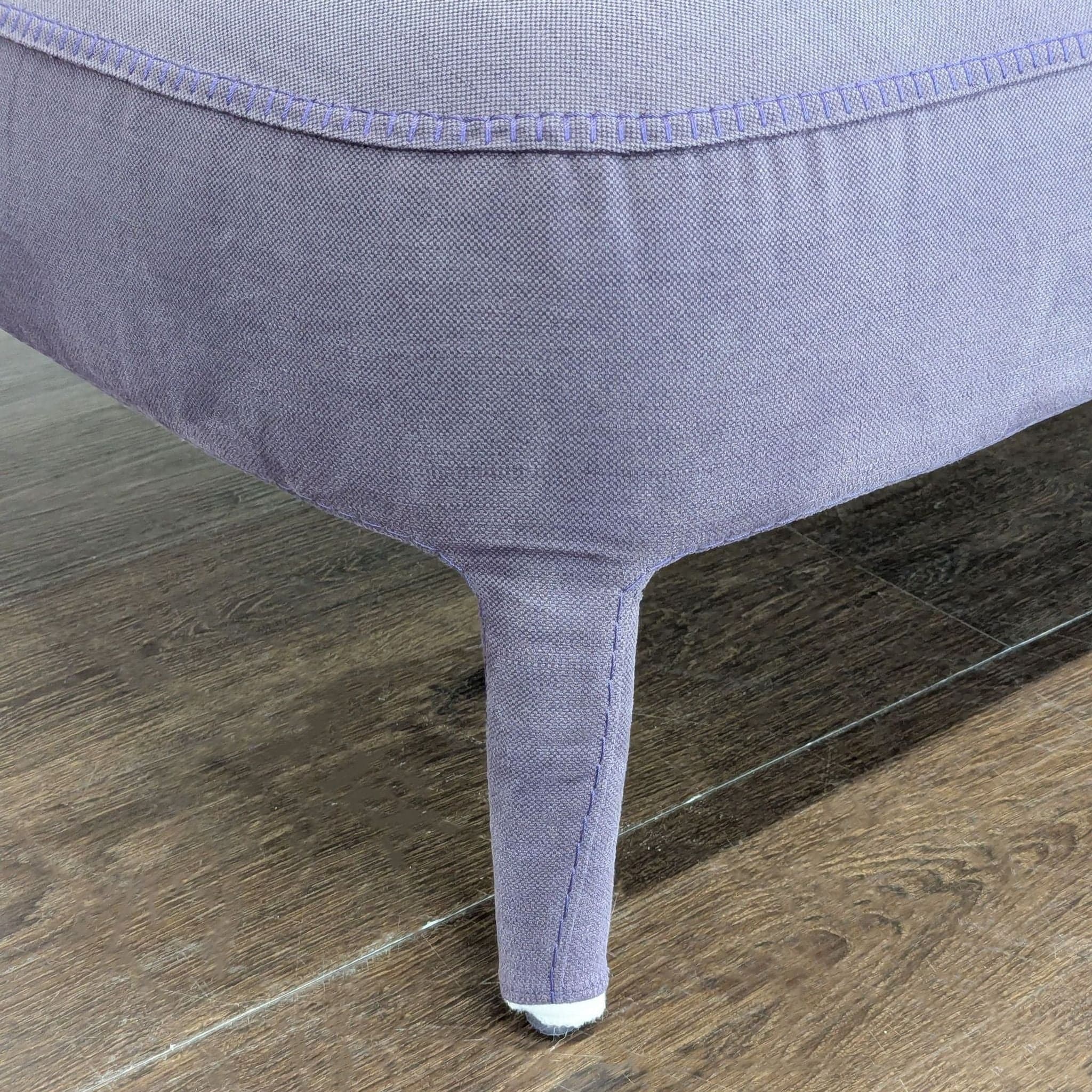 Maxalto Febo Upholstered Chaise Lounge by Antonio Citterio – Made in Italy - Thumbnail 7