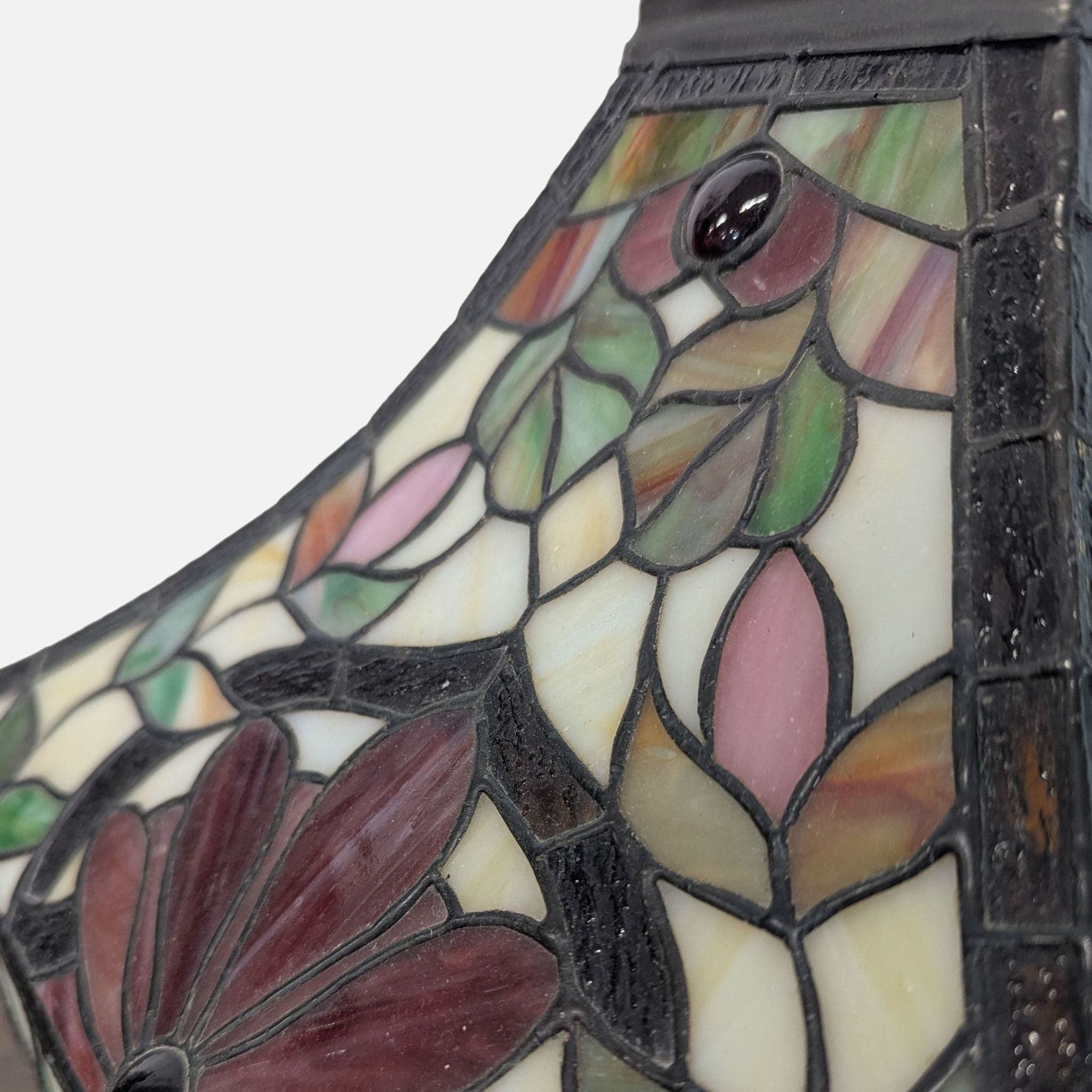 Stained Glass Table Lamp with Ornate Decorative Base - Thumbnail 4