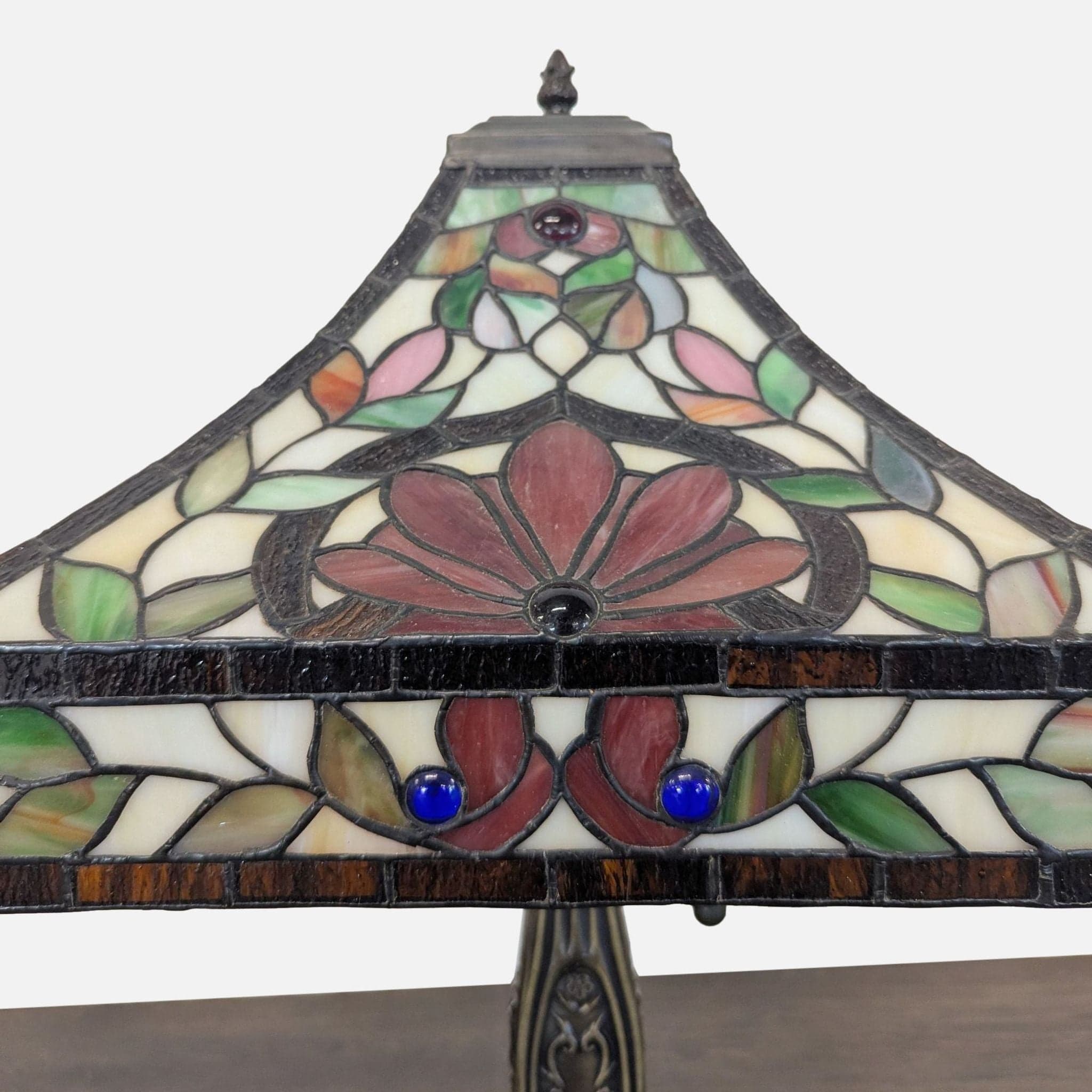 Stained Glass Table Lamp with Ornate Decorative Base - Thumbnail 9
