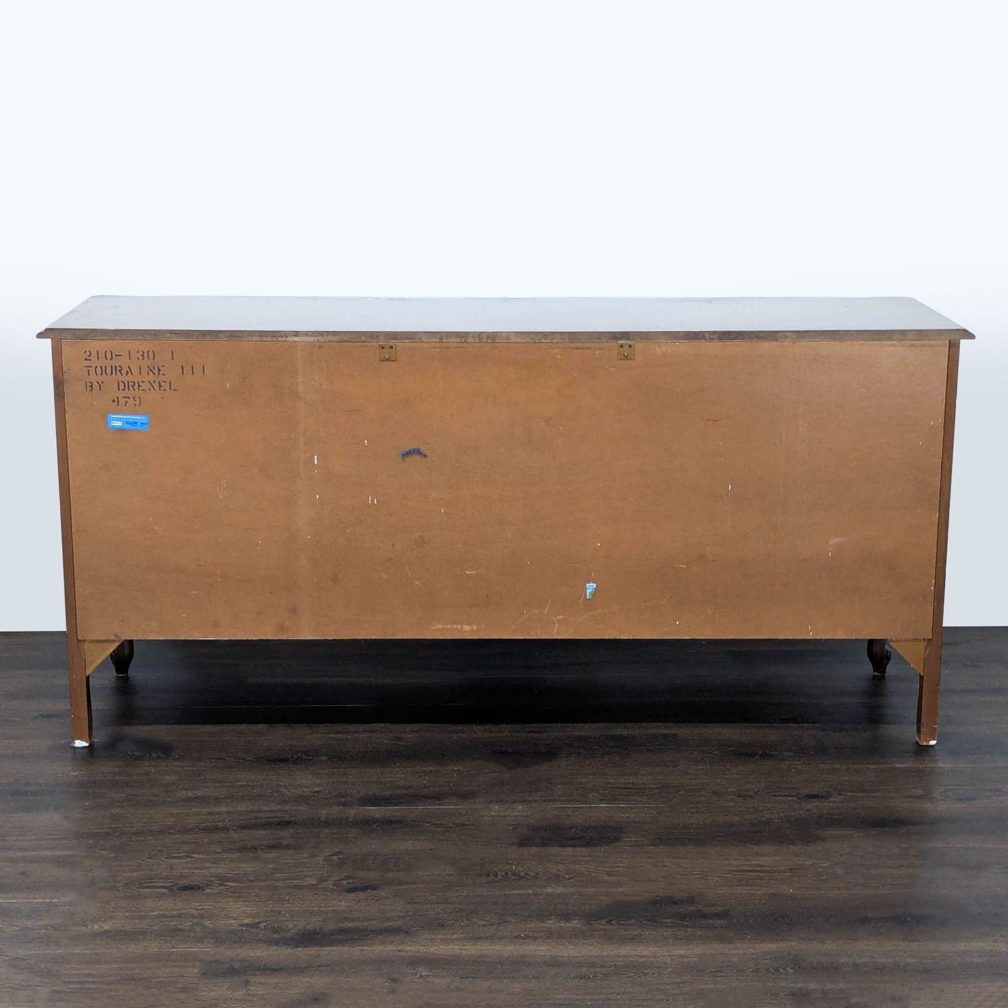 Drexel Touraine Nine-Drawer Dresser with Ornate Detailing - Thumbnail 5