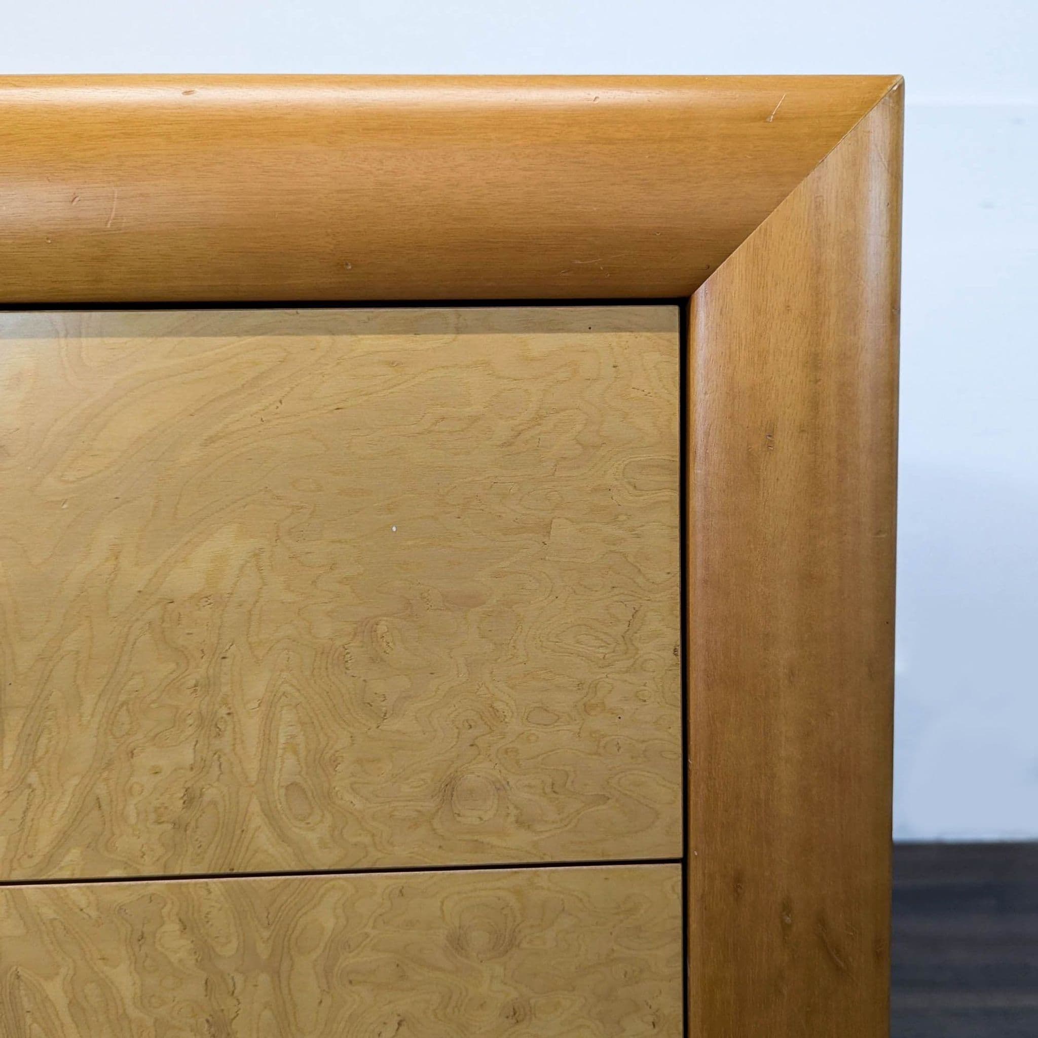 Calligaris Italian Furniture Modern 6-Drawer Dresser with Center Cabinet - Thumbnail 5