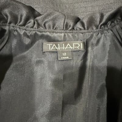 Tahari Ruffle Collar Blazer Jacket Silk Blend Career Formal Black Size 12 - Thumbnail 4