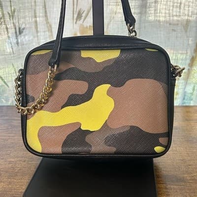 Michael Kors Jet Set Small Crossbody Acid Yellow Camo - Thumbnail 2