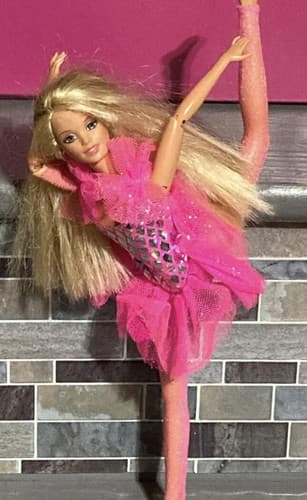 1995 Mattel Collectible Barbie Doll - Thumbnail 5