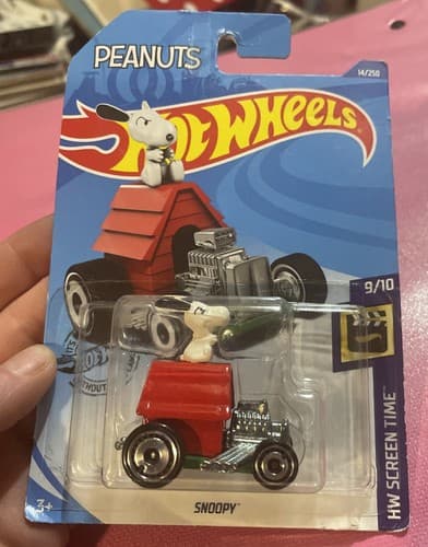 PEANUTS HOT WHEELS SCREEN TIME SNOOPY 9/10 - Image 1