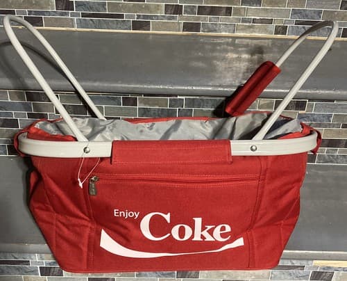 Collapsing Coca Cola Picnic Basket With Inside Wipeable Cooling Insulation New - Image 1