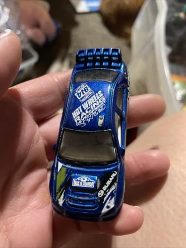 Hot Wheels Subaru Impreza - Thumbnail 3