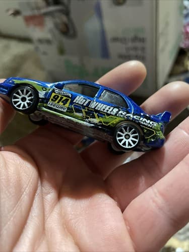 Hot Wheels Subaru Impreza - Image 1