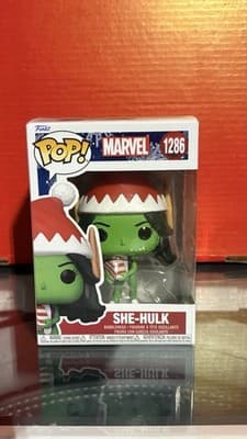 Funko Pop Holiday She-Hulk #1286 Vinyl & Comics #6, #11 Sensational - Thumbnail 2