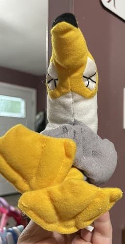 Idea Factory 1997 Meanies Series 1 Peter Gotta Peagull Collector Bean Toy - Thumbnail 3