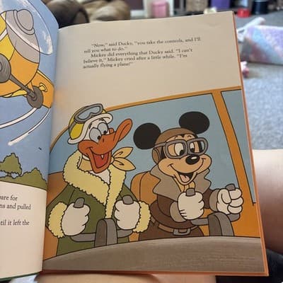 “MICKEY MOUSE STORIES” GOLDEN TREASURY 1989 HARDBACK NM 12in BOOK - Thumbnail 4