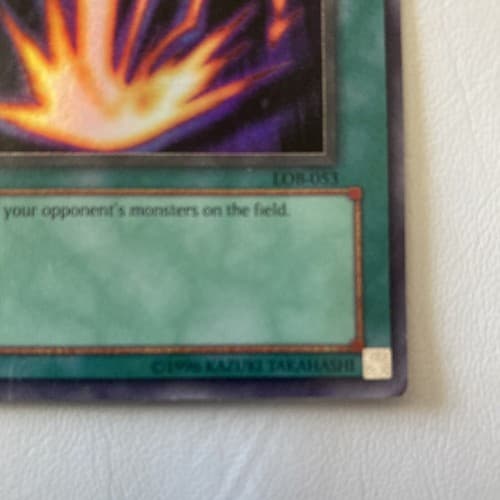 VTG Raigeki LOB-053 Super Rare Yugioh Holo (Magic Card) 1996 Konami - Thumbnail 3