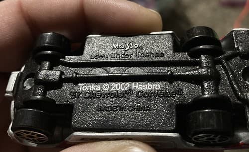 Maisto Tonka 2002 57’ Chevrolet Corvette "Fuelie" Silver 1/64 Scale Diecast - Thumbnail 4