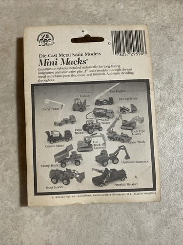 Cherry Picker Mini Mack’s Truck Moving Parts 1981 Vintage New Sealed - Thumbnail 4