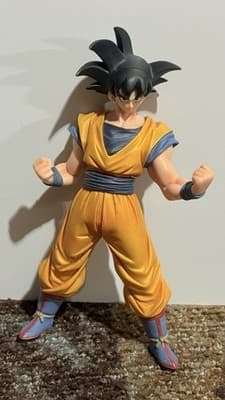 Goku Dragon Ball Z RARE 10” Action Figure Vinyl Toy - Image 1