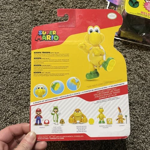 Super Mario Green Koopa Paratroopa w/ Question Mark Accessory Figure Toy 4" - Thumbnail 2