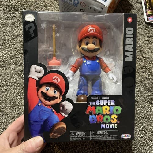 Super Mario Bros. Movie 5 inch “Mario” Figure & Plunger Accessory 2023 JAKKS - Image 1