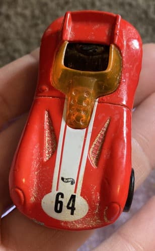 Hot Wheels Cat-A-Pult First Editions Red Car Toy Vehicle #64 1996 Mattel - Image 1