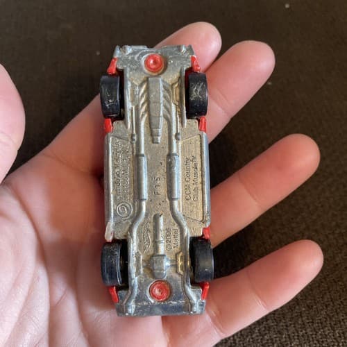 Hot Wheels 2006 CCM Country Club Muscle Diecast Star Red White Blue (F29) - Thumbnail 5