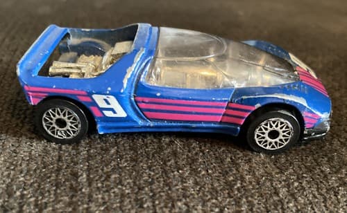 Vintage 1986 Matchbox INT'L Peugeot Quasar 1:57 Loose #9 Blue Pink Stripes - Image 1