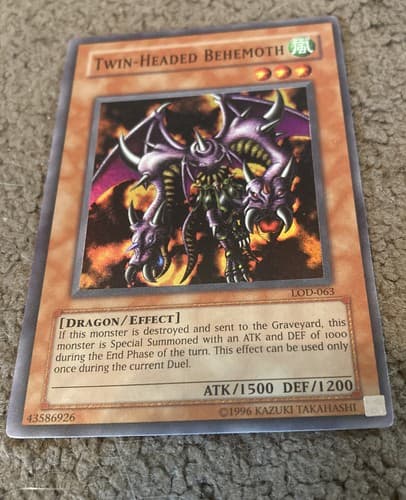 Yugioh | Twin-Headed Behemoth | LOD-063 | Unlimited | Super Rare | NM Near Mint - Thumbnail 2