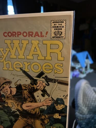 SILVER AGE CHARLTON IRON CORPORAL ARMY WAR HERO'S COMIC BOOK #24 1968 VF+ NM - Thumbnail 2