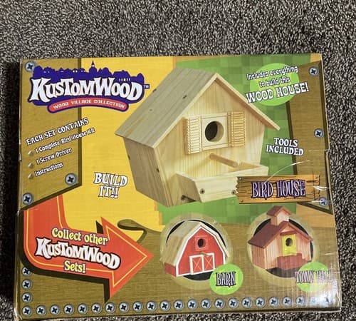 Kustomwood Build Your Own Barn . Brand New in the Box. Hurricane Toys Kid Gift - Thumbnail 2