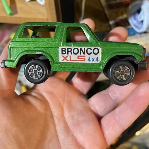 Vtg 1980's Tootsietoy 4" Ford Bronco XLS 4x4 Green Toy Car - Image 1