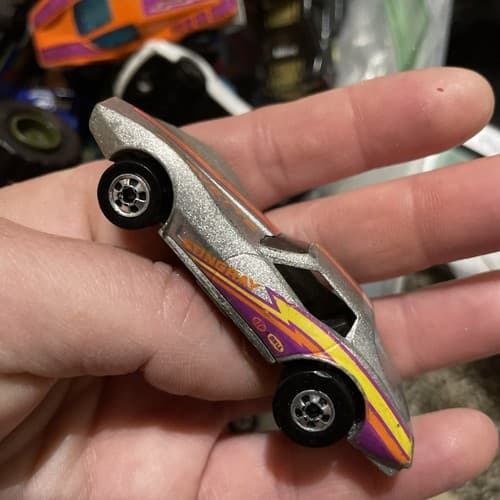 1975 Corvette Coupe Hong Kong Metallic Flake Silver Hot Wheels Diecast - Thumbnail 7