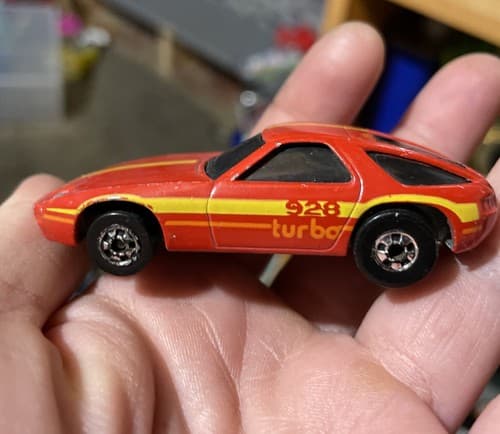 1982 Hot Wheels Porsche 928 Turbo P-928 Red With Stripes - Hong Kong ++ - Image 1