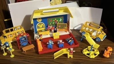 ARCO Mickey Mouse Disney School House Playset w/ Figures, Complete & More! - Image 1