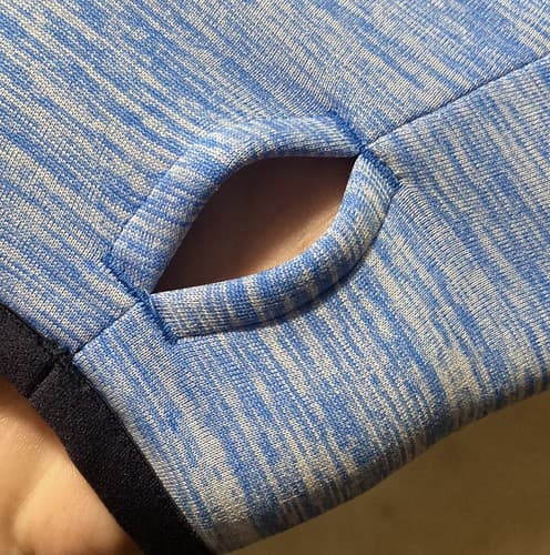 Large Under Armour Unisex Cold Gear Storm Armour Fleece Twist Lightweight Hoodie - Thumbnail 4