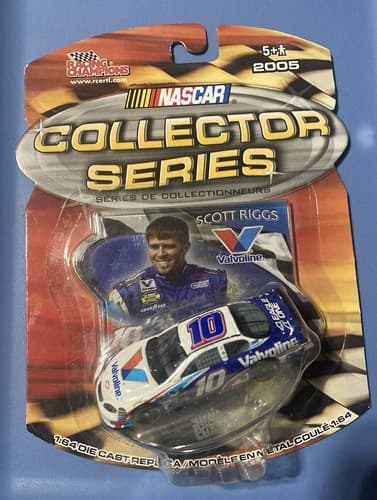 2005 #10 Scott Riggs 1/64 Valvoline NASCAR Racing Collector Series Diecast - Image 1
