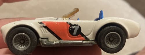 Hot Wheels California Customs Classic Cobra White Real Riders Gray Hubs 1/64 - Thumbnail 3