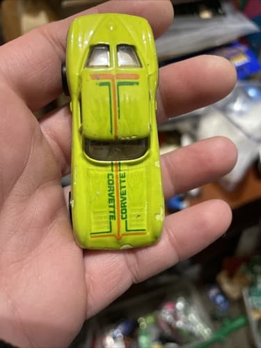 Rare 1979 Hot Wheels Corvette Green Flames Color Changer 1:64 - Image 1