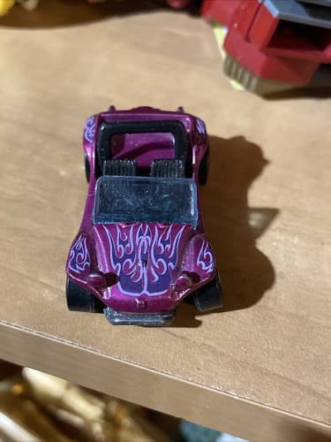 2002 Hot Wheels Diecast Meyers Manx Purple Pink w/ Black interior 1:64 Near Mint - Thumbnail 5