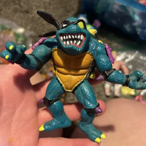 Vintage Slash TMNT Teenage Mutant Ninja Turtles Action Figure 1990 playmates 4" - Thumbnail 3