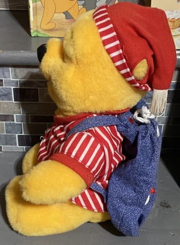 WINNIE POOH BEAR IN PAJAMAS Nightshirt Cap, & BACKPACK 1998 Disney Mattel 14” - Thumbnail 2