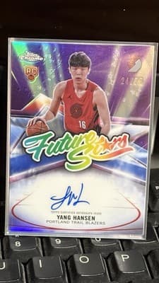 2025 Topps Chrome Yang Hansen RC Future Stars Purple Refractor Rookie 24/75 - Image 1