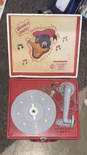 Old Collectible Spear Walt Disney Donald Duck electric phonograph #220 - Image 1