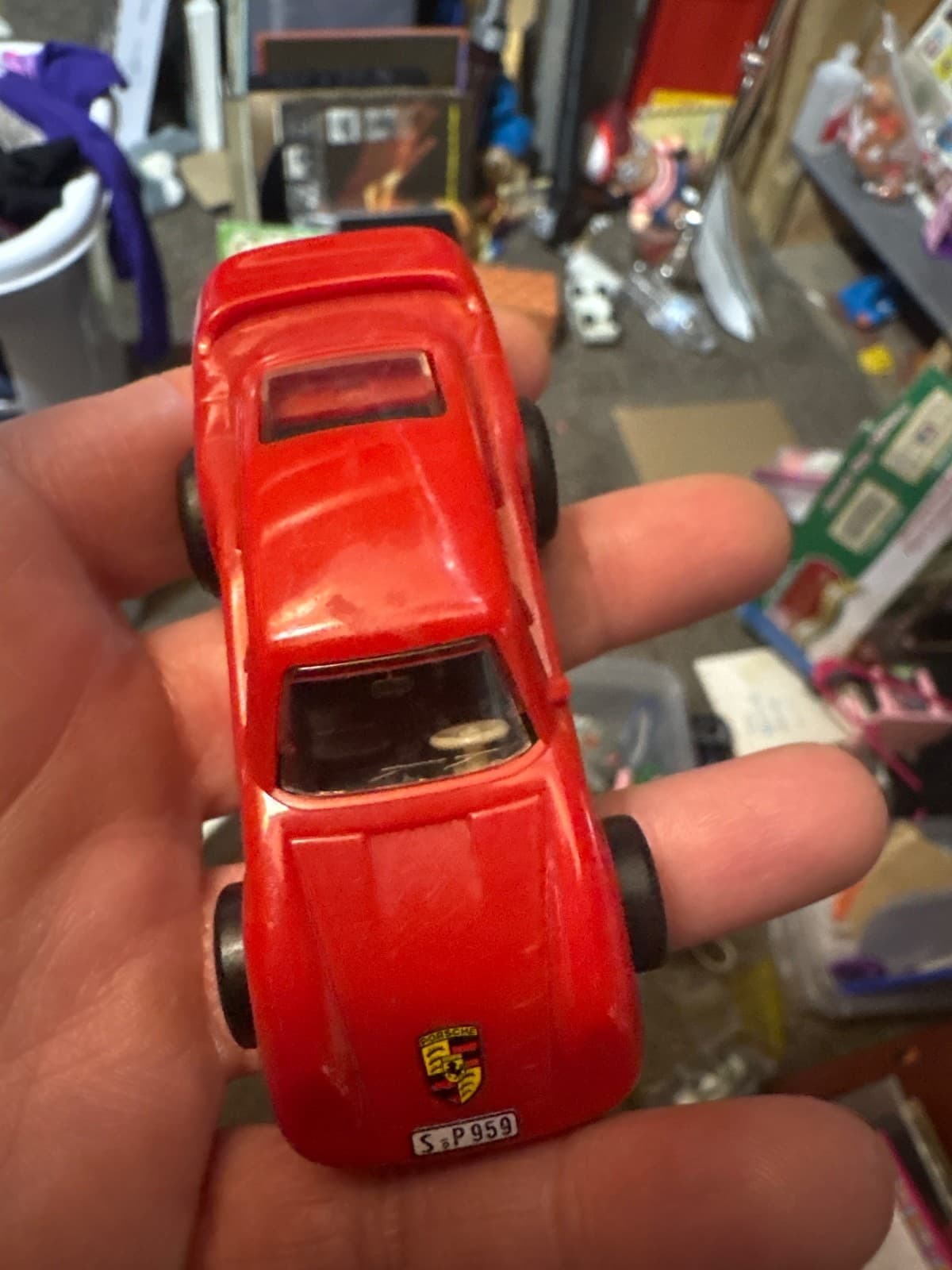 Darda Porsche 959 Working Pullback Motor Bright Red 3” Toy - Thumbnail 2