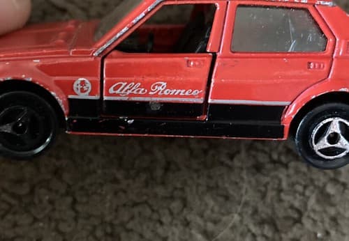 Vintage Majorette 1990 ALFA ROMEO Giulietta No.271 Red 1:55 FRANCE Rare - Thumbnail 8