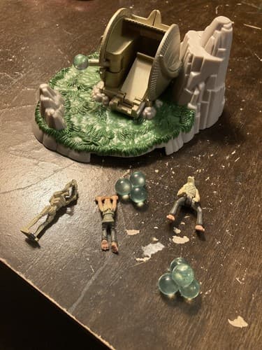 Star Wars Micro Machines Action Fleet Episode 1 Assault Mini Scene Galoob - Thumbnail 3