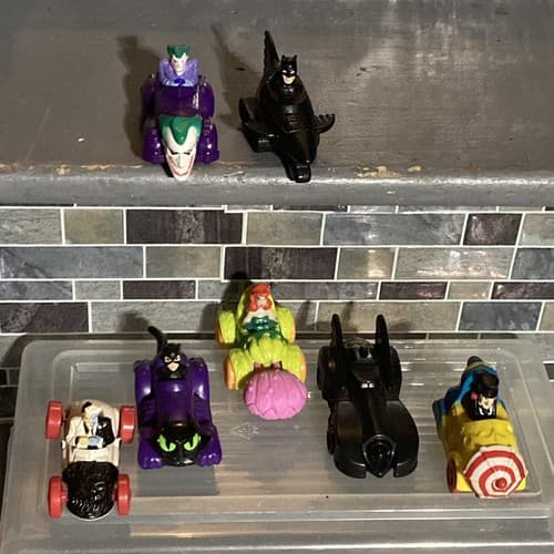 VTG Batman McDonald’s 90s Collection Toy Car Figures Lot Of 7 - Thumbnail 2