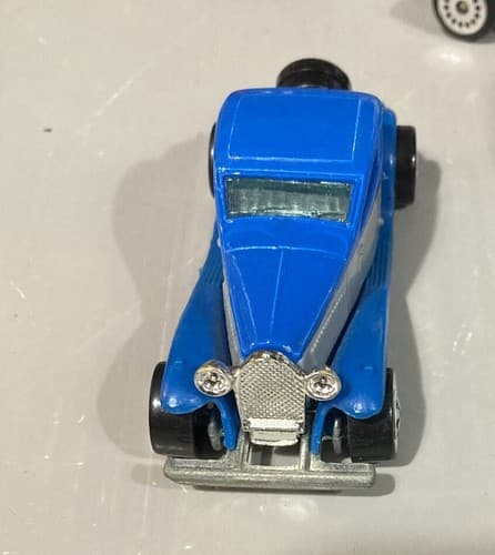 1980's Mattel Hot Wheels Classics Blue Bugatti w/ Whitewall Wheels - Thumbnail 4